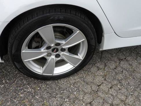 Used 2008 Pontiac G8 w/ Premium Package RWD image 15