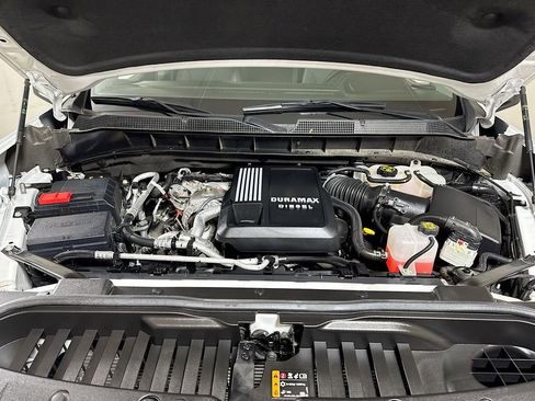 Used 2023 Chevrolet Silverado 1500 LT image 28