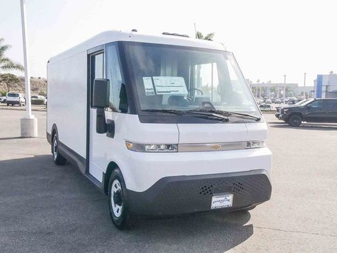 New 2025 Chevrolet Brightdrop 600 w/ Battery Pack, Max Range image 3