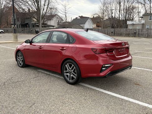 Used 2019 Kia Forte S w/ S Premium Package FWD image 13