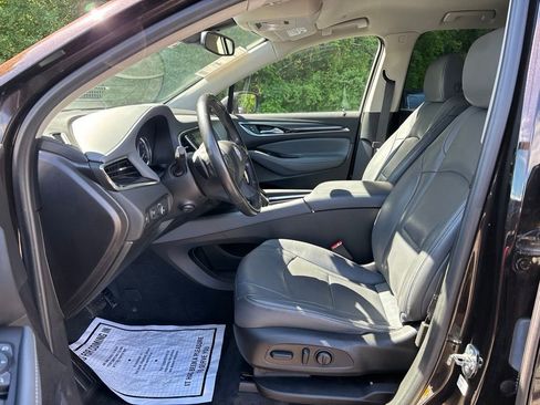 Used 2018 Buick Enclave Premium FWD image 13