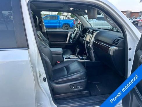 Used 2022 Toyota 4Runner Limited AWD/4WD image 7