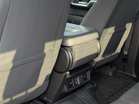 New 2026 GMC Sierra 1500 SLE image 16