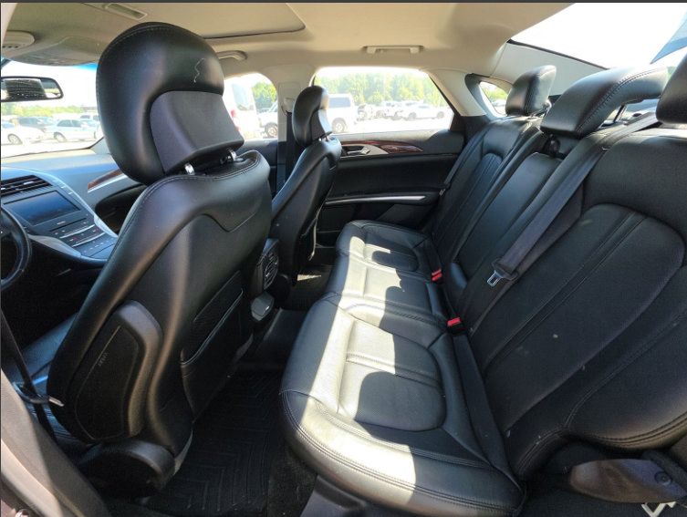 Used 2016 Lincoln MKZ Hybrid w/ Equipment Group 600A Reserve FWD image 9