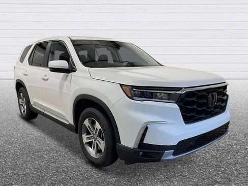 New 2025 Honda Pilot EX-L image 9