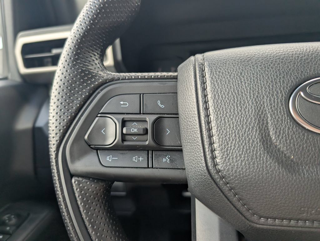 Used 2026 Toyota Tacoma SR AWD/4WD image 22