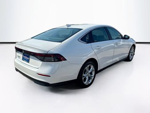 Used 2023 Honda Accord LX image 9