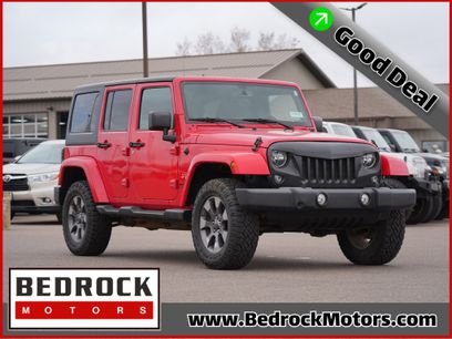 Used 2016 Jeep Wrangler Unlimited Sahara w/ Connectivity Group