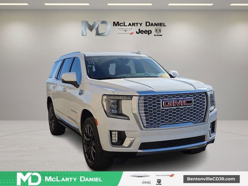 Used 2023 GMC Yukon Denali w/ Denali Reserve Package image 1