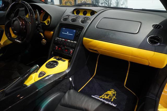 Used 2004 Lamborghini Gallardo AWD/4WD image 34