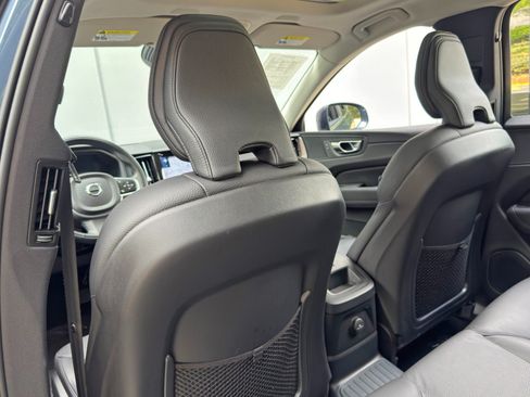 Used 2021 Volvo XC60 T8 Inscription Expression w/ Premium Package AWD/4WD image 34