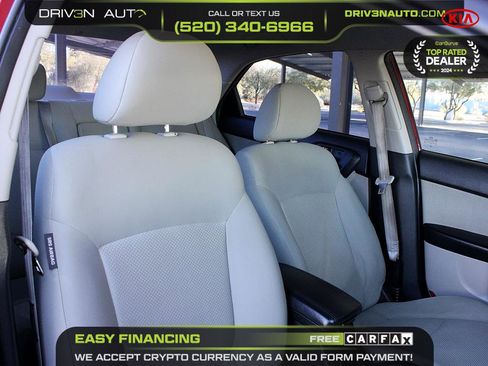 Used 2011 Kia Forte EX image 17