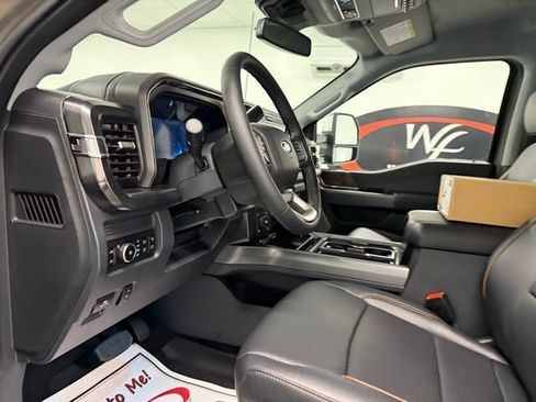 New 2026 Ford F250 4x4 Crew Cab Super Duty image 12