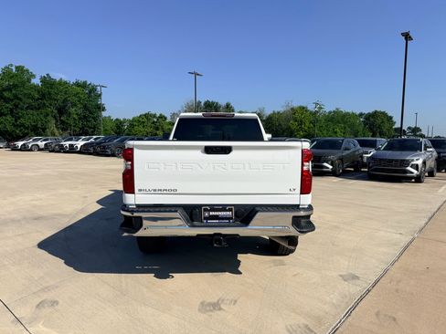 Used 2025 Chevrolet Silverado 2500 LT w/ Convenience Package AWD/4WD image 7