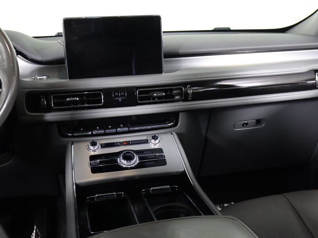 Used 2021 Lincoln Aviator Reserve RWD image 37