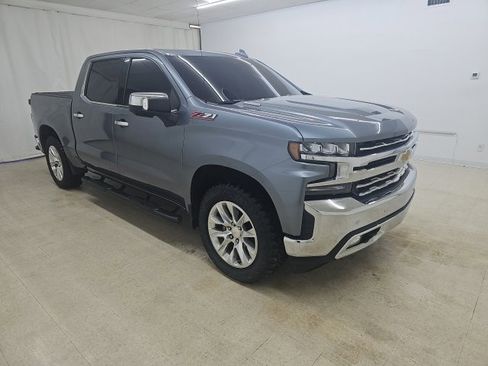 Used 2021 Chevrolet Silverado 1500 LTZ w/ LTZ Premium Package image 16