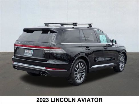 Certified 2023 Lincoln Aviator Reserve RWD image 6