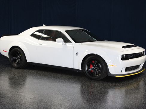 Used 2018 Dodge Challenger SRT Demon RWD image 18