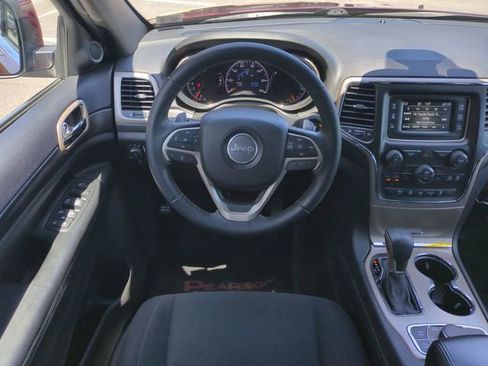 Used 2016 Jeep Grand Cherokee Laredo w/ Quick Order Package 23E AWD/4WD image 16