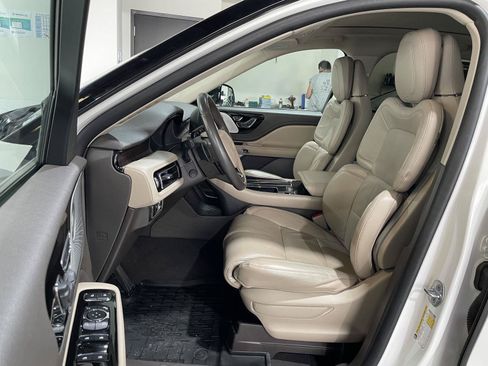 Used 2021 Lincoln Aviator Reserve w/ Equipment Group 202A AWD/4WD image 19