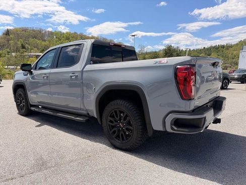 Used 2024 GMC Sierra 1500 Elevation w/ Elevation Premium Package AWD/4WD image 5