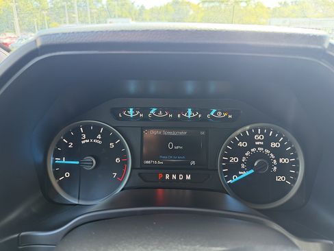 Used 2020 Ford F150 XLT w/ Equipment Group 302A Luxury AWD/4WD image 14
