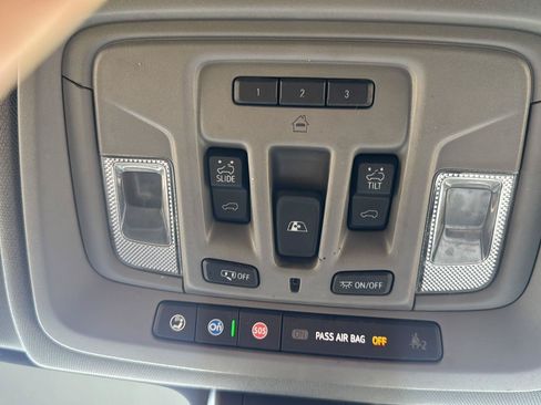 Used 2021 GMC Sierra 2500 Denali w/ Denali Ultimate Package AWD/4WD image 19