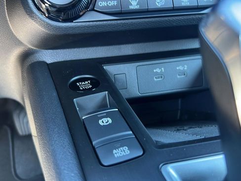 New 2026 Nissan Kicks SV w/ SV Premium Package image 18