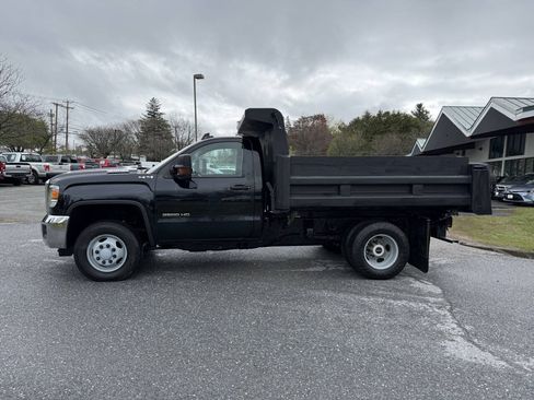 Used 2018 GMC Sierra 3500 4x4 Regular Cab w/ Sierra Convenience Package image 2