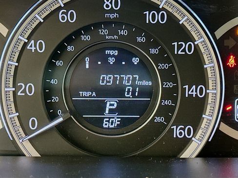 Used 2013 Honda Accord EX-L image 18