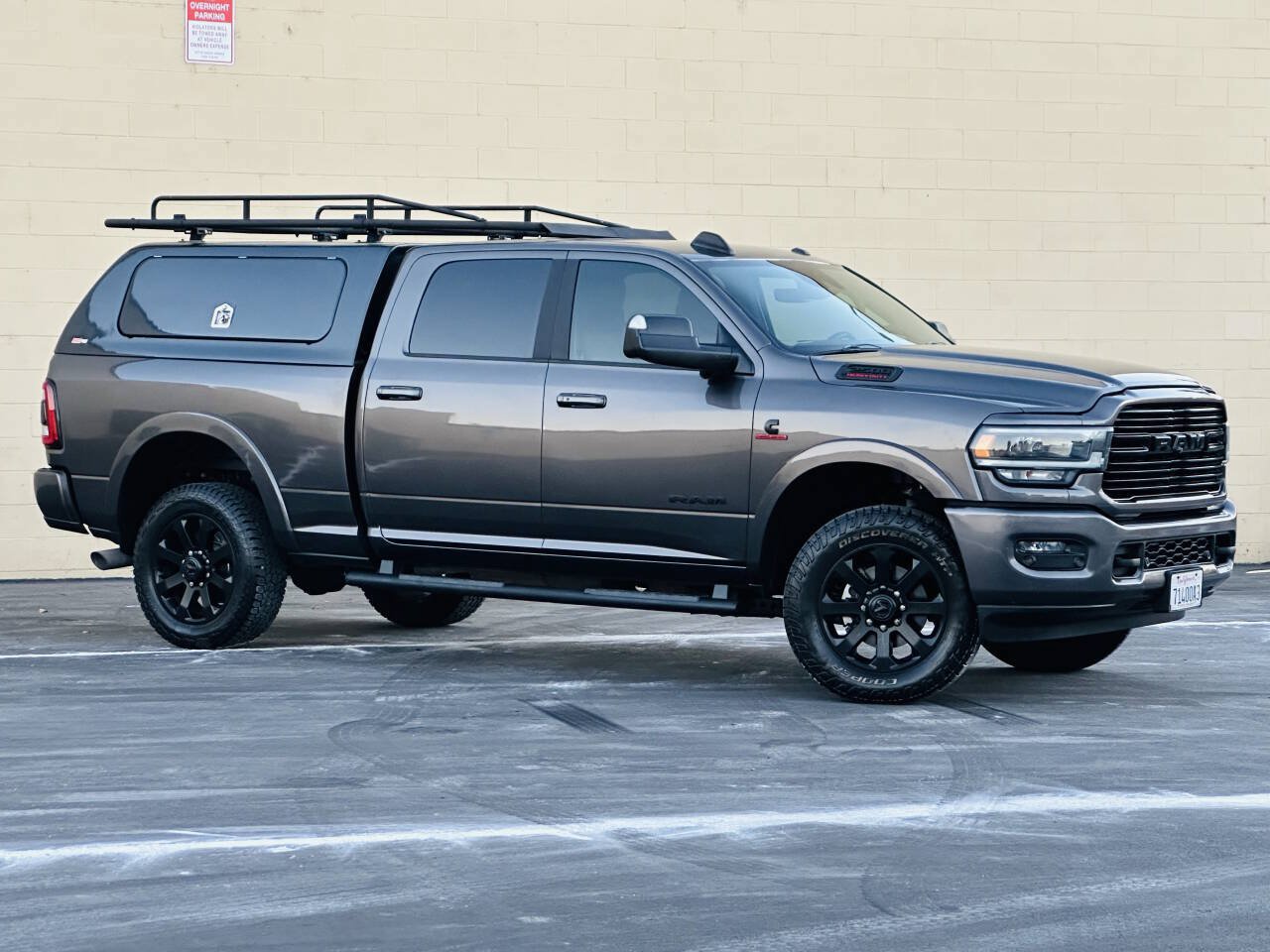 Used 2020 RAM 2500 Laramie w/ Night Edition AWD/4WD image 2