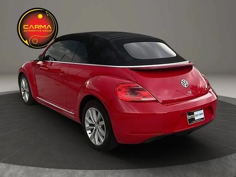 Used 2015 Volkswagen Beetle TDI FWD image 3