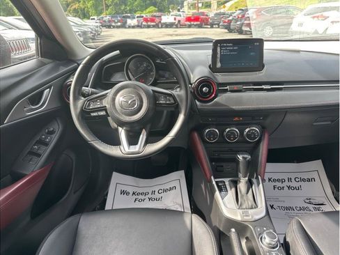 Used 2018 MAZDA CX-3 Touring image 10