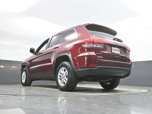 Used 2020 Jeep Grand Cherokee Laredo AWD/4WD image 51
