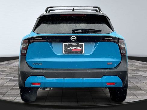 New 2026 Nissan Kicks SR image 4