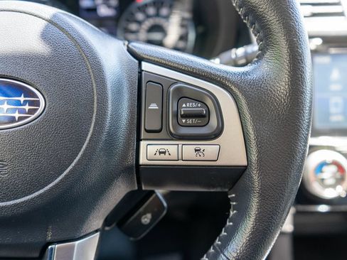 Used 2018 Subaru Forester 2.5i Touring AWD/4WD image 20