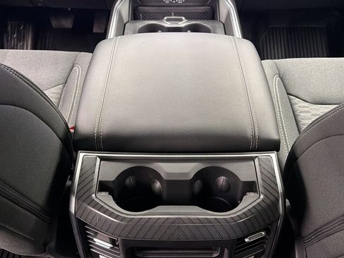 Used 2025 RAM 1500 Big Horn image 37