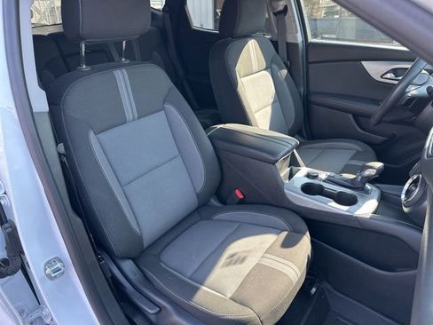 Used 2025 Chevrolet Blazer LT w/ Midnight/Sport Edition image 13
