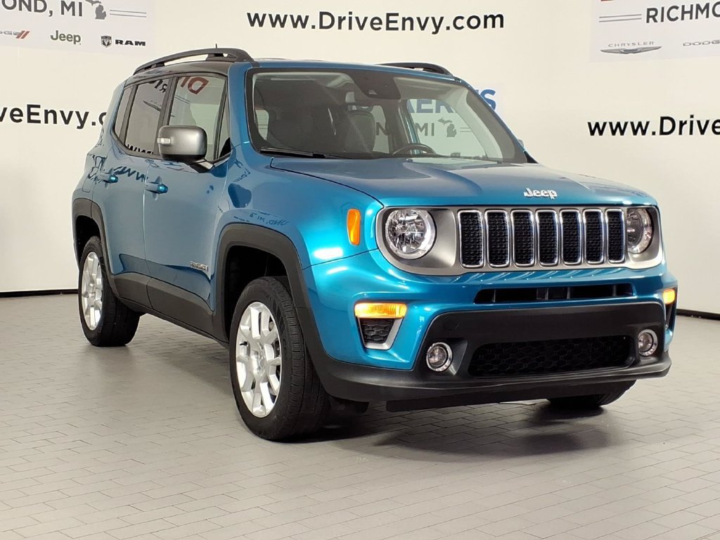 Used 2021 Jeep Renegade Limited AWD/4WD image 3