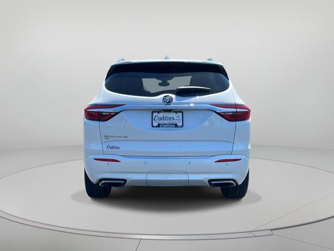 Used 2021 Buick Enclave Avenir AWD/4WD image 4