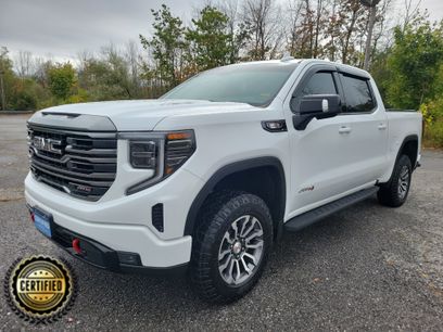 Certified 2022 GMC Sierra 1500 AT4 w/ AT4 Preferred Package