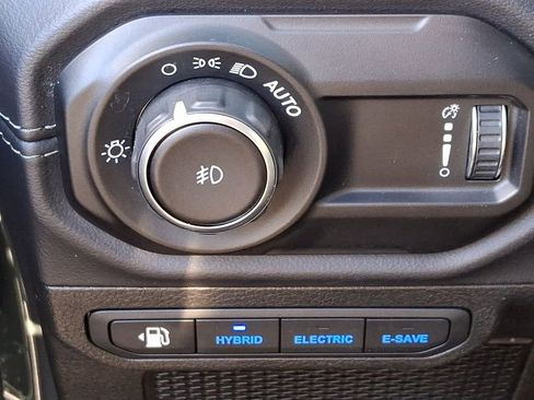 Used 2025 Jeep Wrangler Sahara 4xe w/ Safety Group image 27