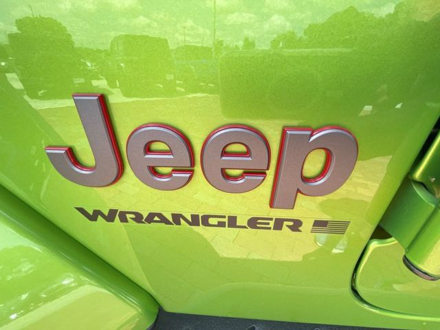 Used 2025 Jeep Wrangler Unlimited Rubicon AWD/4WD image 33