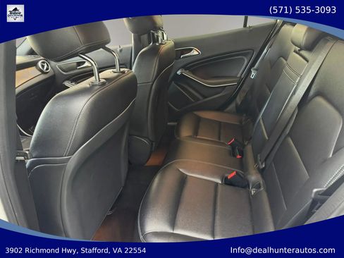 Used 2016 Mercedes-Benz GLA 250 4MATIC image 13