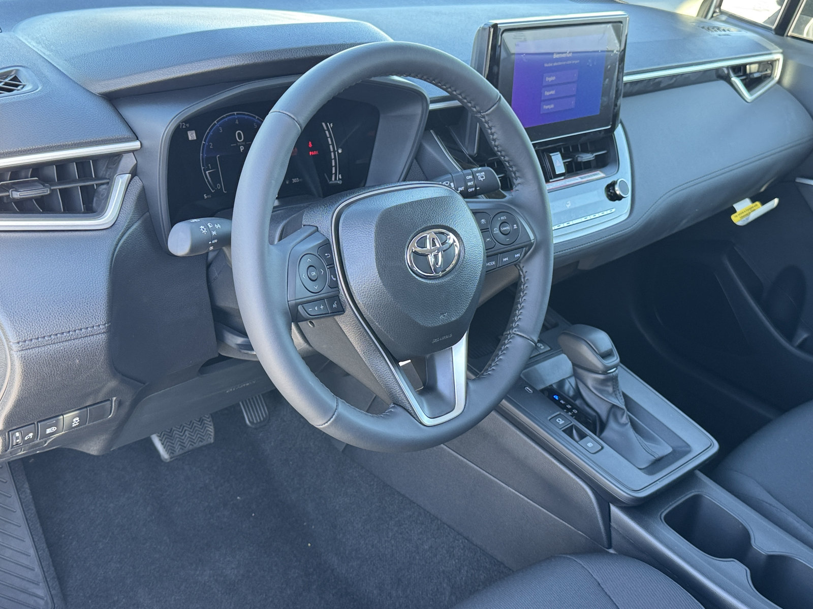 New 2026 Toyota Corolla Cross LE w/ Moonroof Package FWD image 16