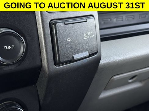 Used 2022 Ford F250 XL w/ Power Equipment Group AWD/4WD image 21