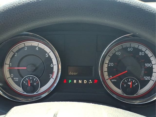Used 2016 Dodge Grand Caravan SXT FWD image 9