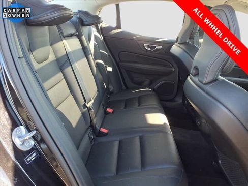 Used 2024 Volvo S60 B5 Plus image 9