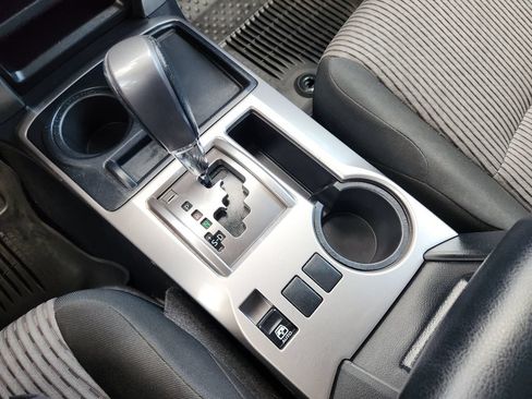 Used 2022 Toyota 4Runner SR5 RWD image 21