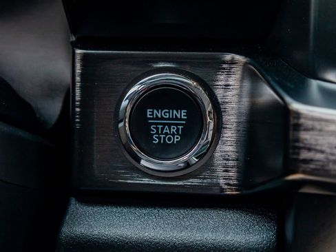 Used 2024 Ford F350 Lariat w/ Lariat Ultimate Package image 23